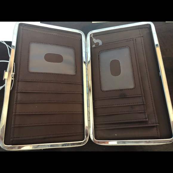 Wallet - Picture 5 of 6